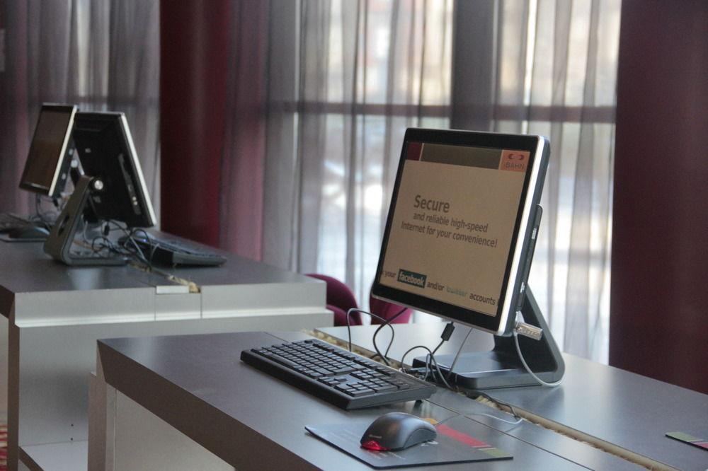 Courtyard By Marriott Paris La Defense West - Colombes Hotel Bois-Colombes Kültér fotó