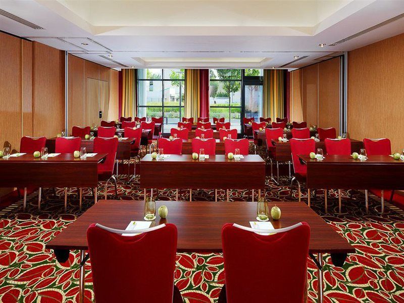 Courtyard By Marriott Paris La Defense West - Colombes Hotel Bois-Colombes Kültér fotó