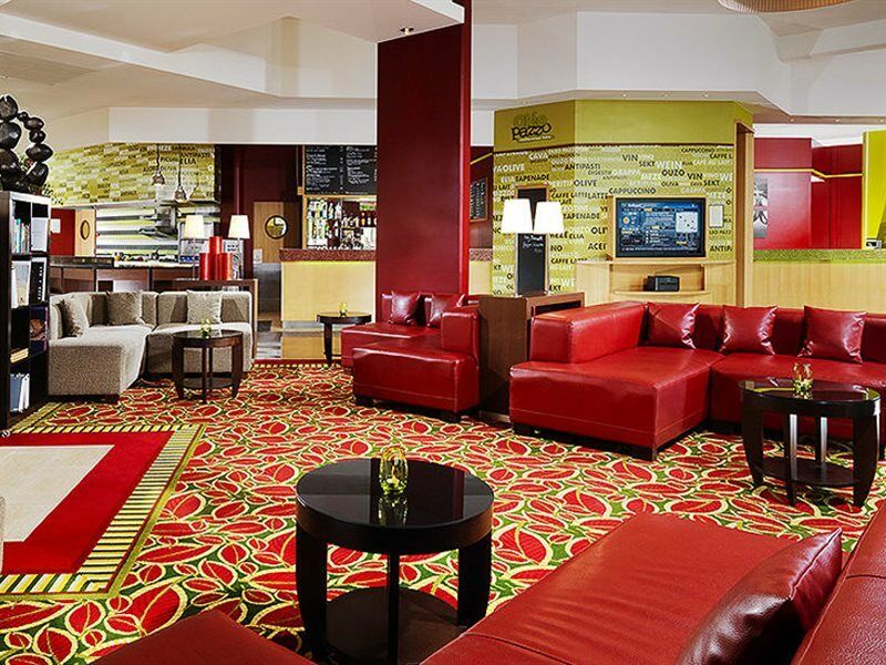 Courtyard By Marriott Paris La Defense West - Colombes Hotel Bois-Colombes Kültér fotó